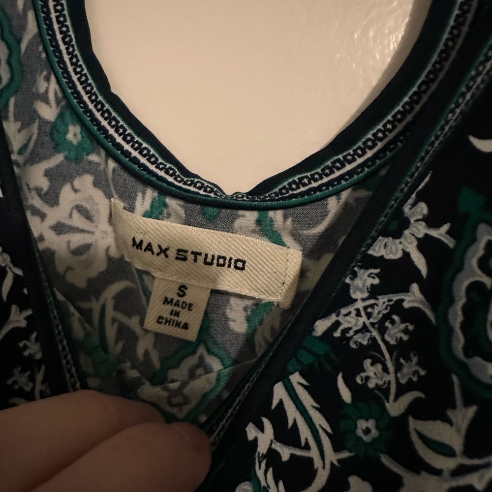 Max Studio Patterned Mini Dress - Picture 3 of 5